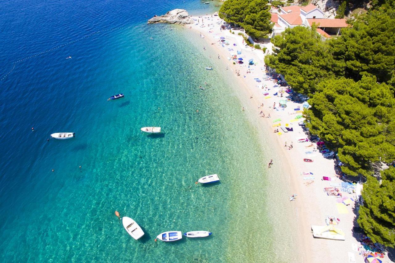 Apartments With A Parking Space Brela, Makarska - 789 Eksteriør bilde