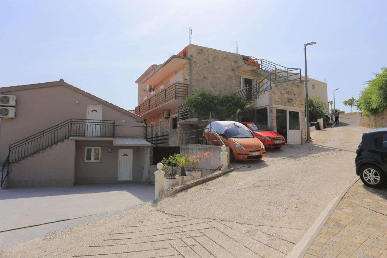 Apartments With A Parking Space Brela, Makarska - 789 Eksteriør bilde