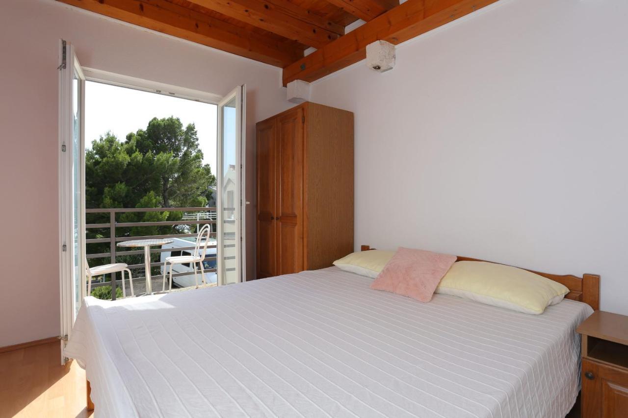Apartments With A Parking Space Brela, Makarska - 789 Eksteriør bilde