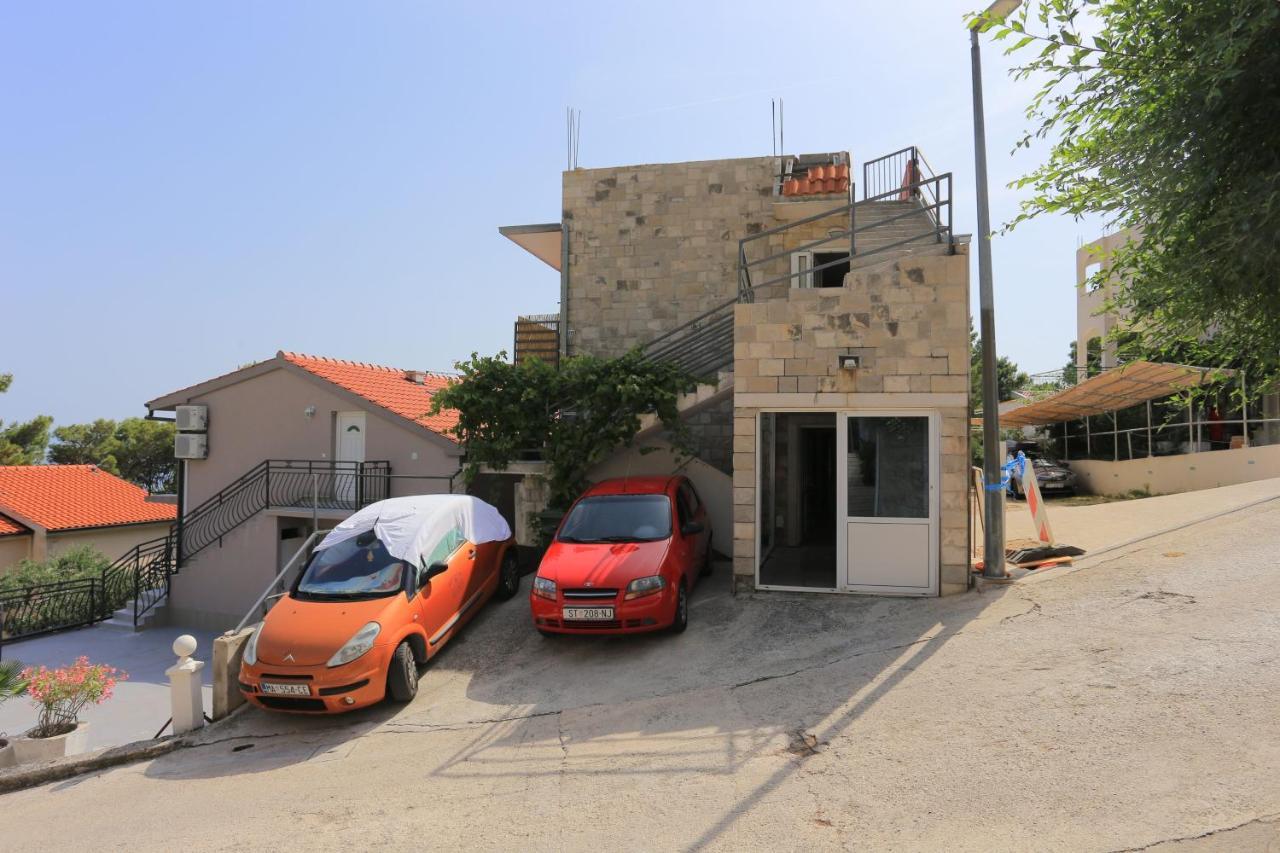Apartments With A Parking Space Brela, Makarska - 789 Eksteriør bilde